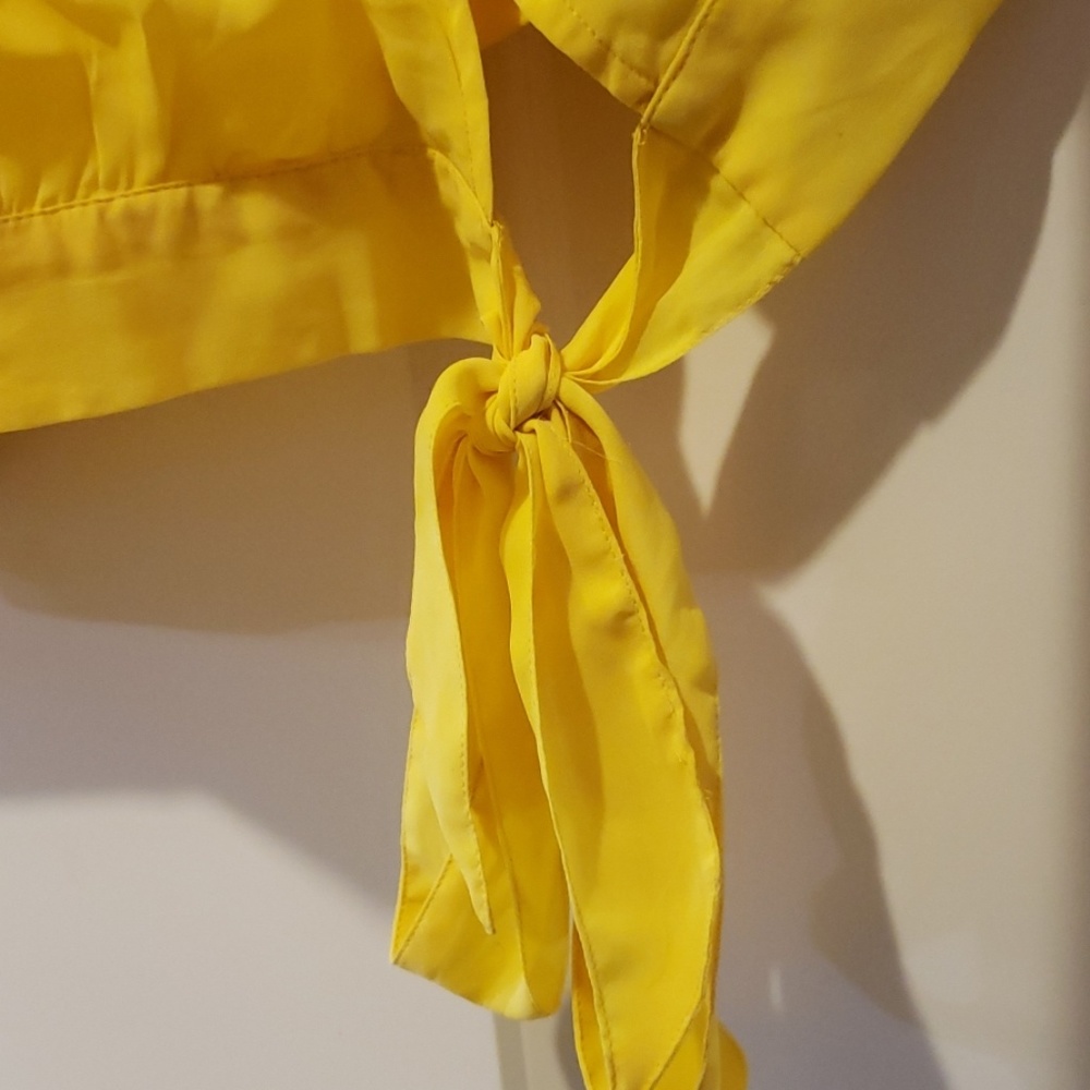Banana Republic canary yellow top M - Picture 4 of 4
